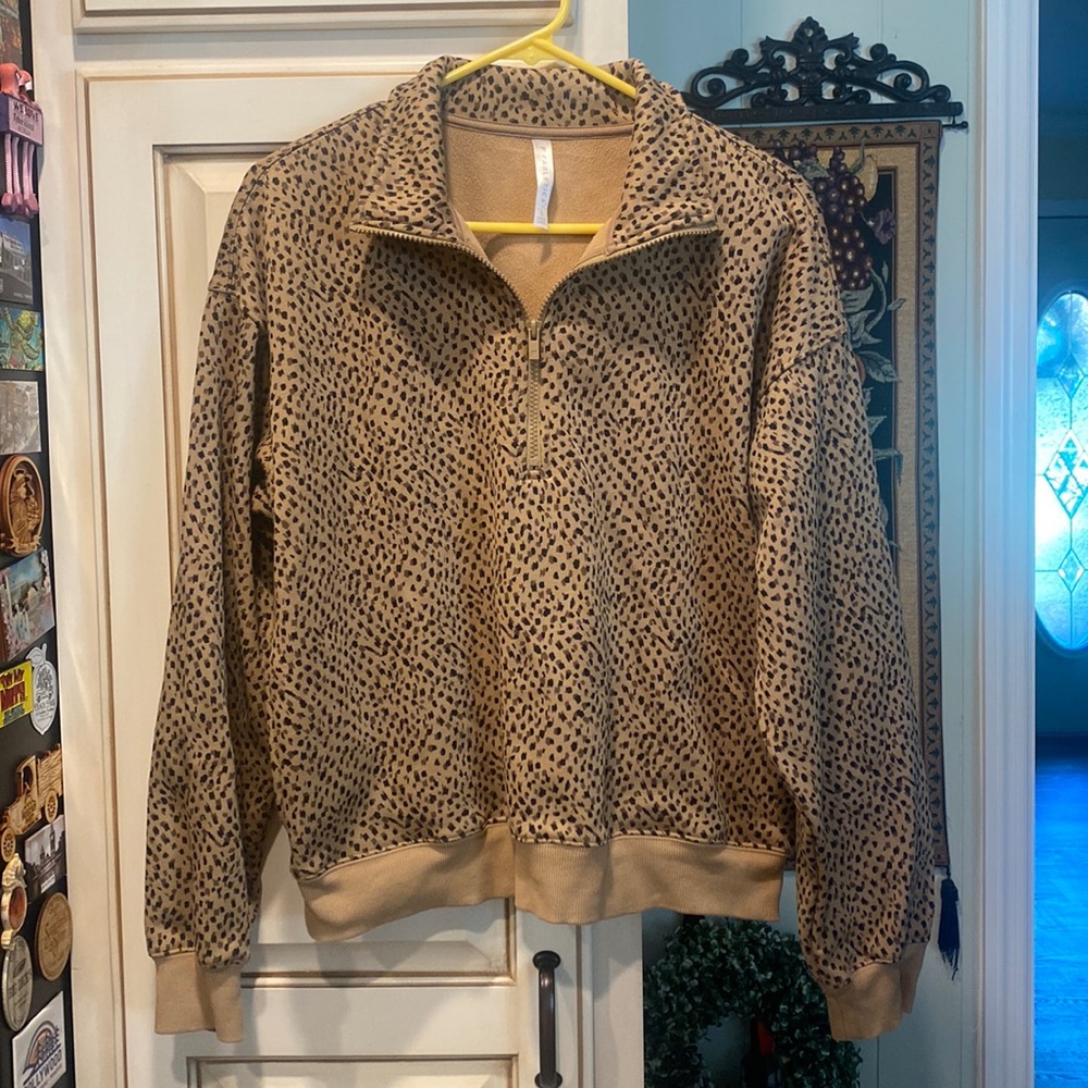 Fabletics Cozy Fleece Half Zip Brown Cheetah Print Women’s Sweatshirt Pullover